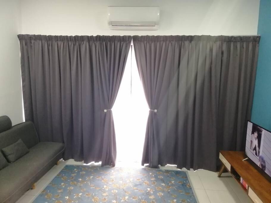 H&H Lovely Homestay In Nilai Exteriör bild